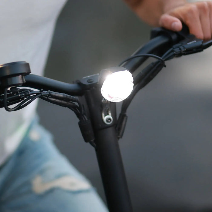 Kaabo Mantis 8 Lite Electric Scooter — Dual 500W, 25 MPH, 25-Mile Range