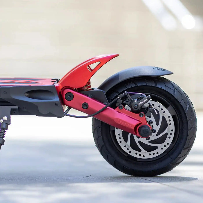 Kaabo Mantis 10 Lite Electric Scooter — Dual 500W, 31 MPH, 37-Mile Range