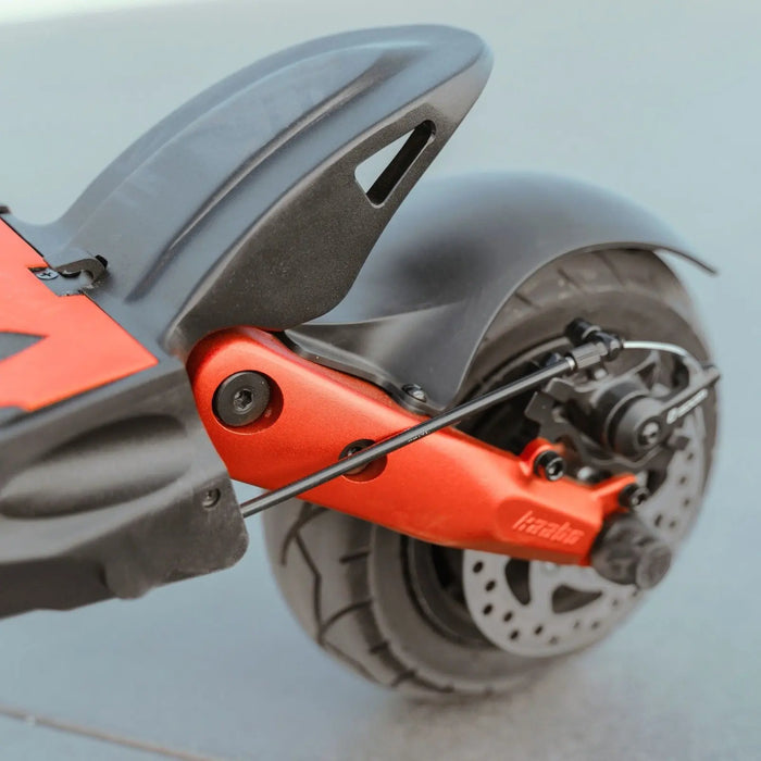 Kaabo Mantis 8 Lite Electric Scooter — Dual 500W, 25 MPH, 25-Mile Range